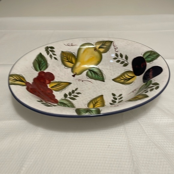 Oneida 14” Vintage Fruit Hand painted serving bowl - Picture 6 of 6